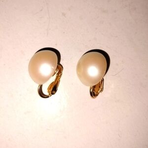 pearl and gold-tone metal clip-on earrings 2/$15